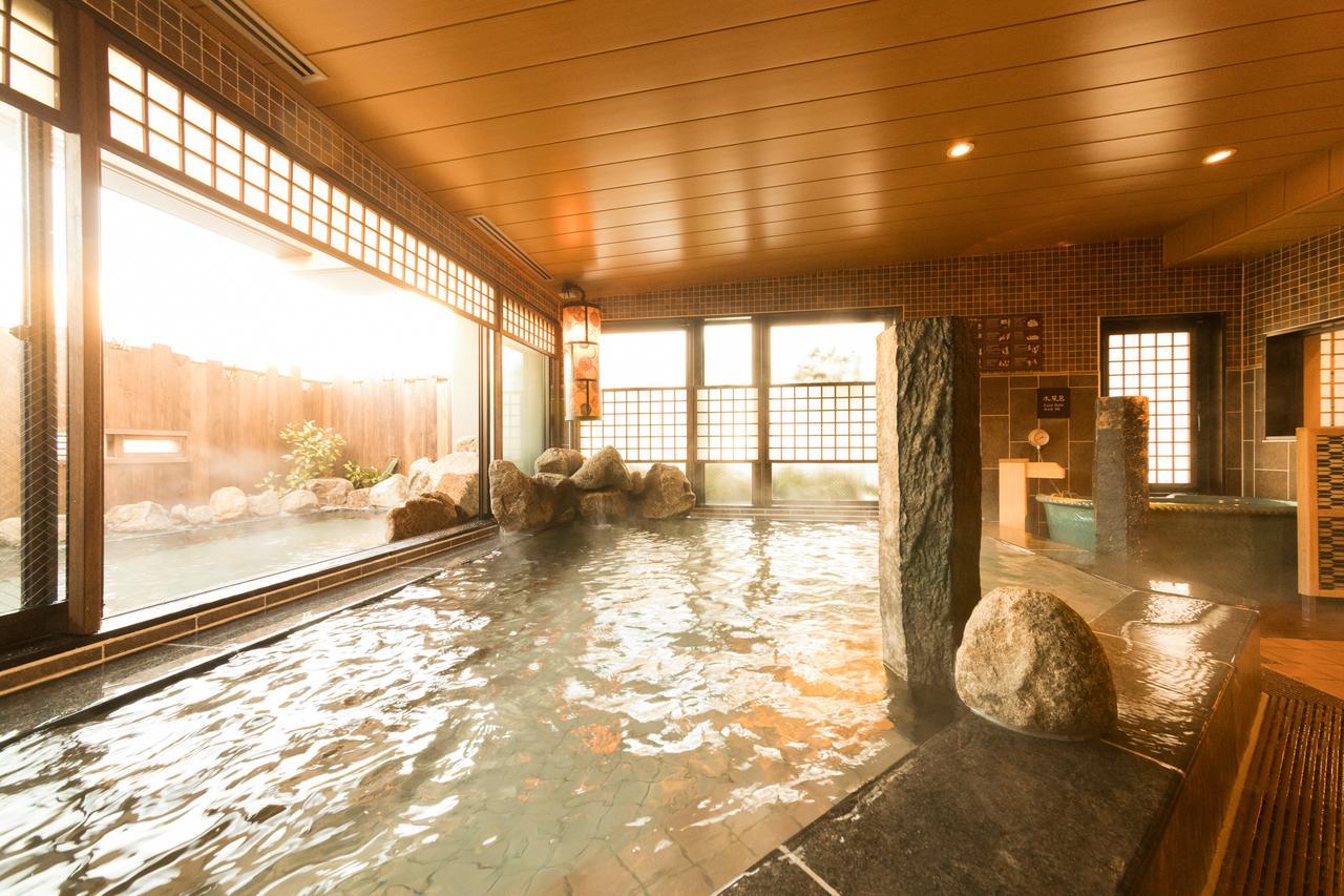 Dormy Inn Matsuyama Natural Hot Spring Zewnętrze zdjęcie